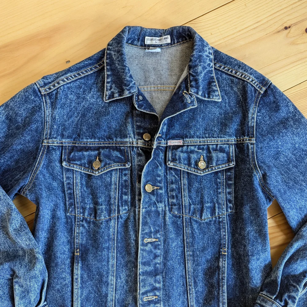Vintage GUESS Denim Trucker Jean Jacket Georges Marciano Stonewash Blue Large - Picture 3 of 14